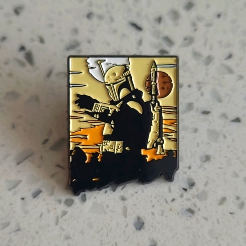 Star Wars Mandalorian Boba Fett Bounty Hunter Lapel Pin